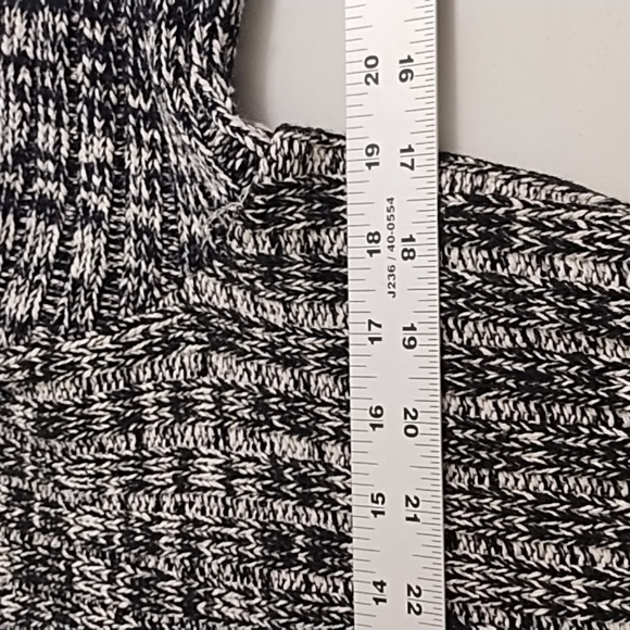 United Knitwear Medium 60% Cotton Black & White/Cream Chunky Belted Cardigan - Picture 7 of 11